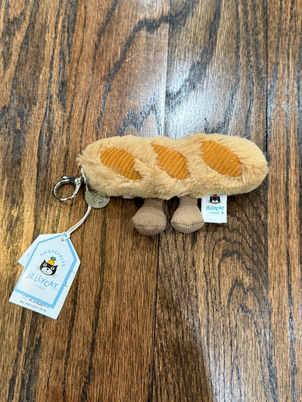 🧸 Jellycat Amuseables Baguette Bag Charm / Keychain 🥖 - Picture 3 of 5